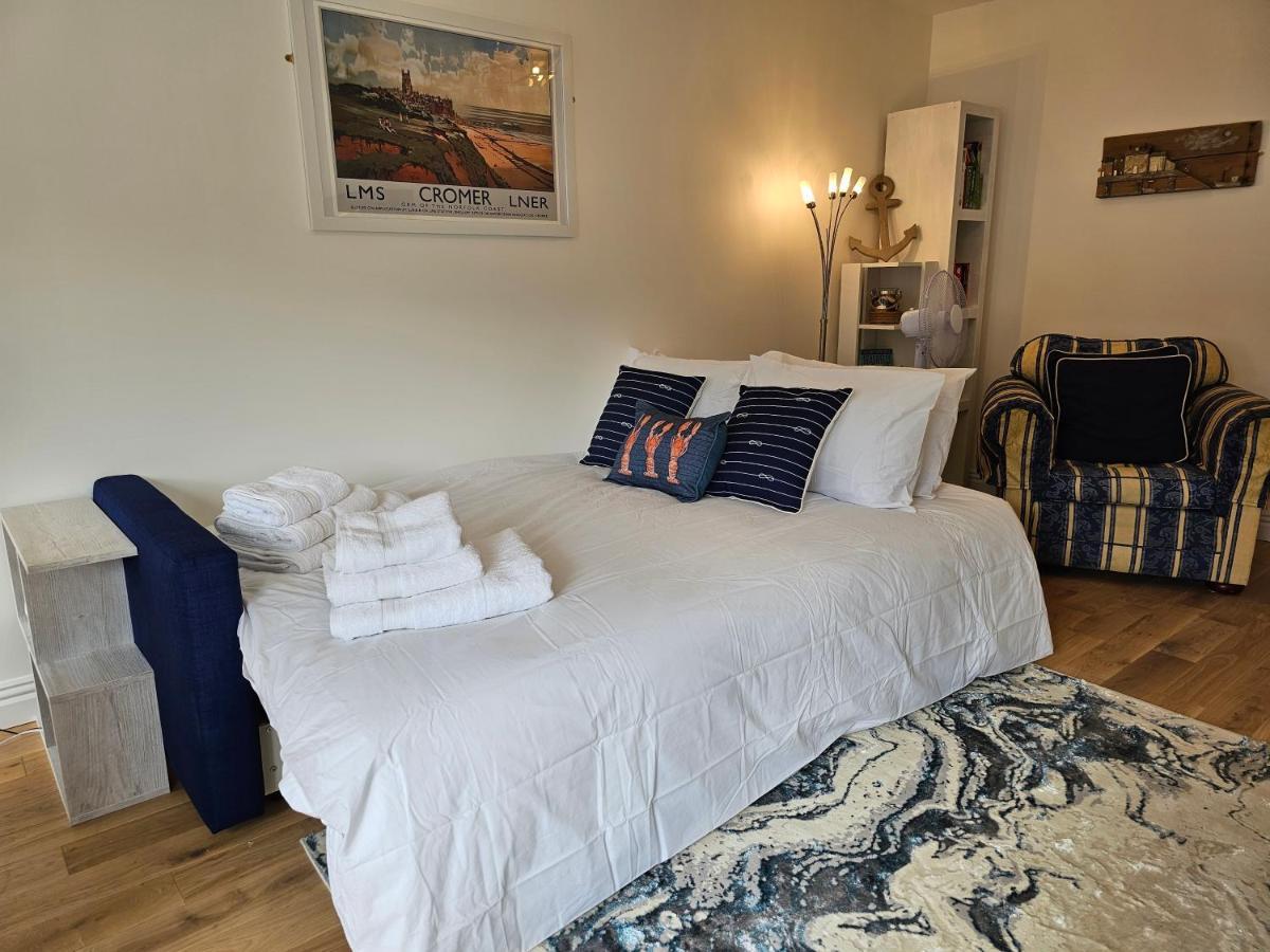 Charming 1-Bed Apartment In Cromer Town Centre ภายนอก รูปภาพ